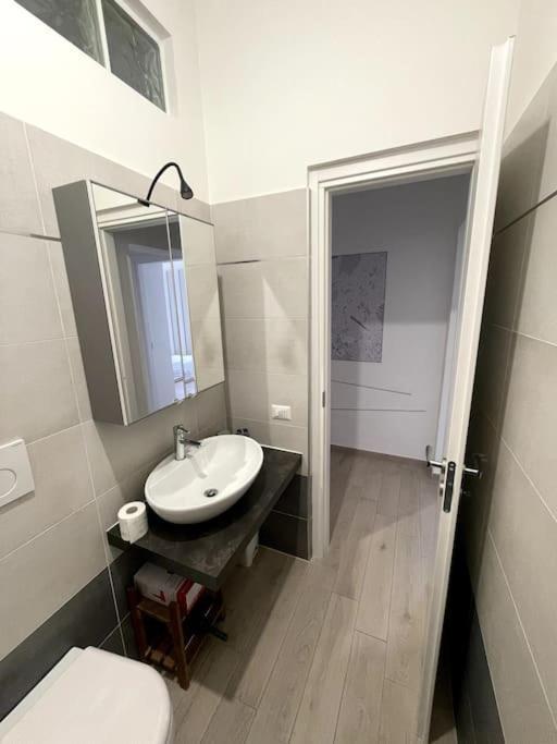 Domus Art Suites Merulana Rom Exterior foto